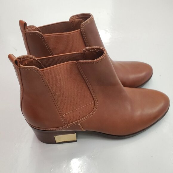 Marc Fisher Shoes - Marc Fisher  Danton Rounded Toe Leather Boots